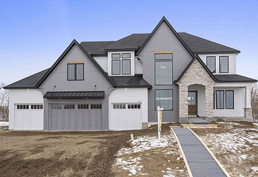 2023 Sheridan Parade Model | Medina