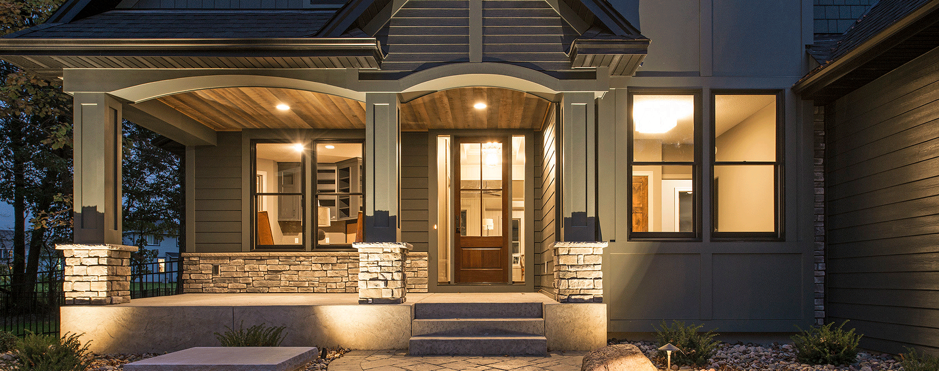 Custom-Rambler-North-Oaks-Banner