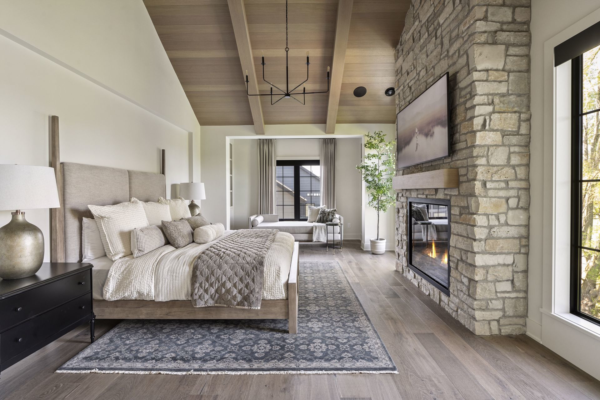 16474 48th Pl N - Spacecrafting