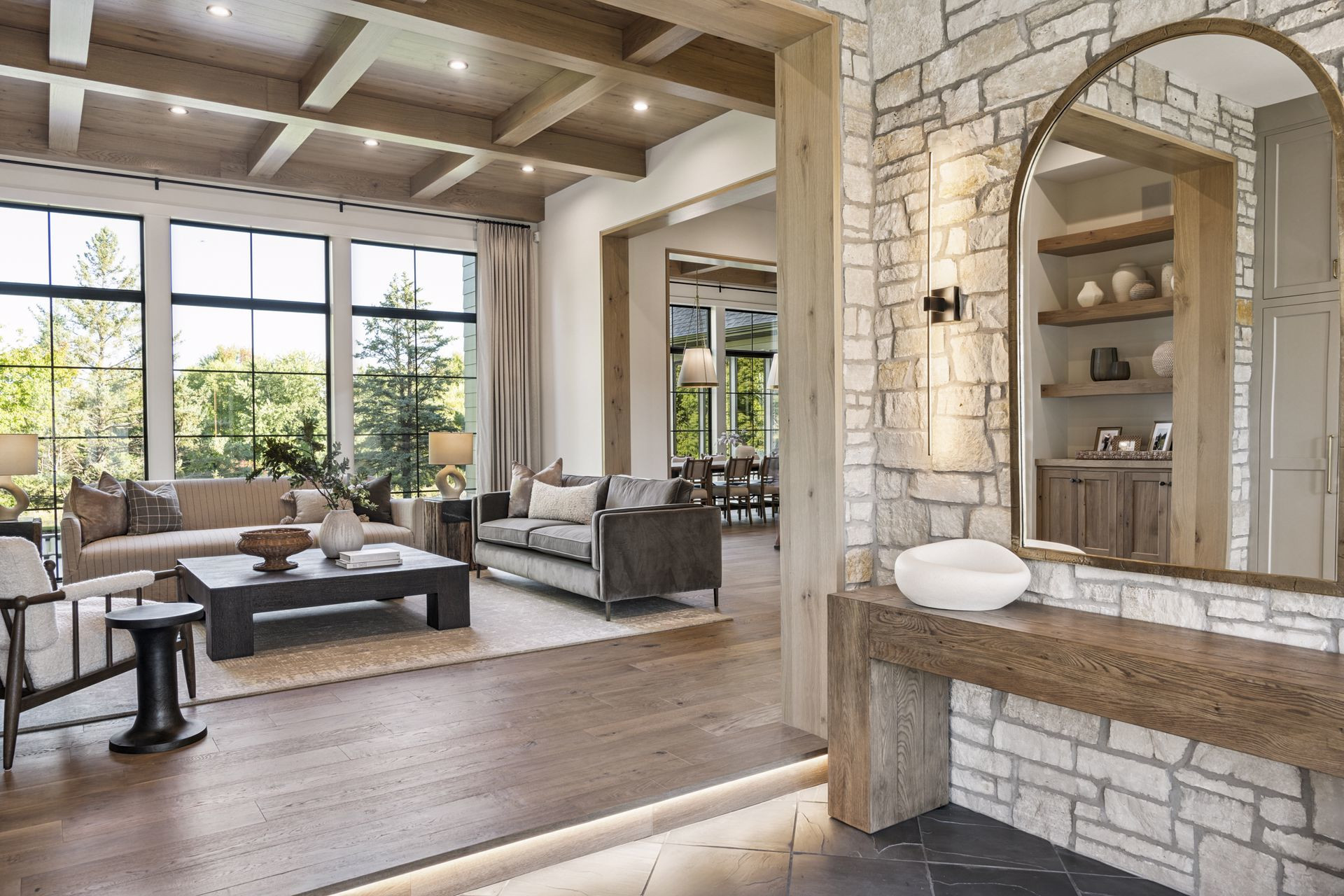 16474 48th Pl N - Spacecrafting